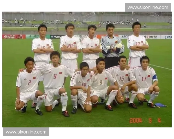 2002年世界杯中国队阵容解析：青春风暴与历史使命的碰撞