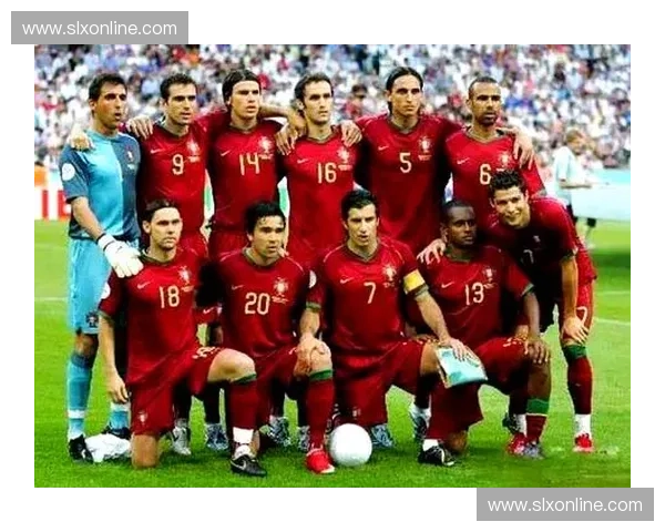 世界杯巨星风采全纪录：球场荣耀与赛场传奇瞬间解读