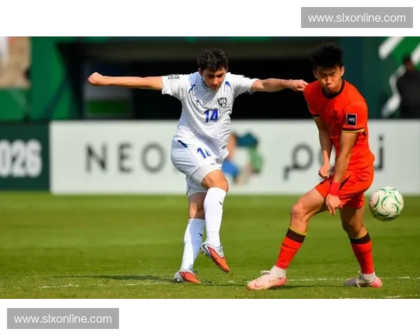 中国承办世界杯的历史机遇与挑战探索如何推动足球在亚洲及全球的未来发展